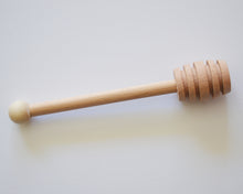 Load image into Gallery viewer, WOODEN HONEY DIPPER MEDIUM